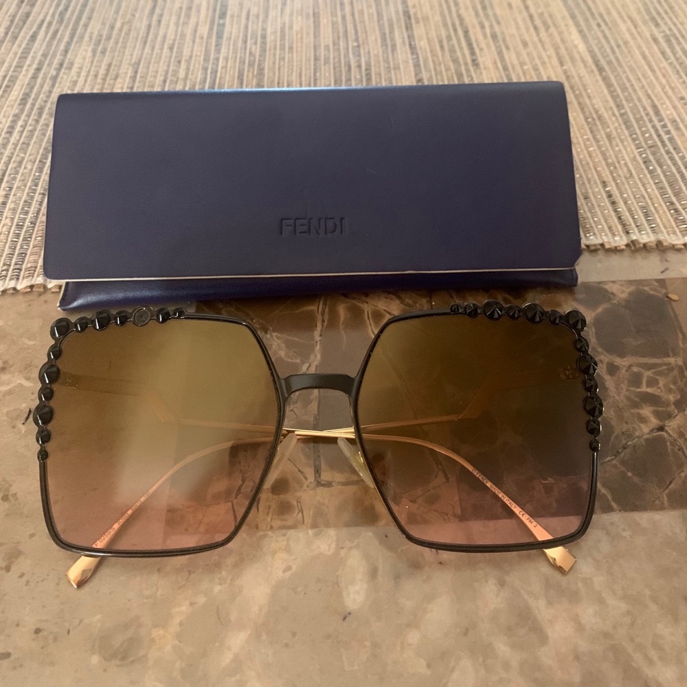 Fendi sunglasses